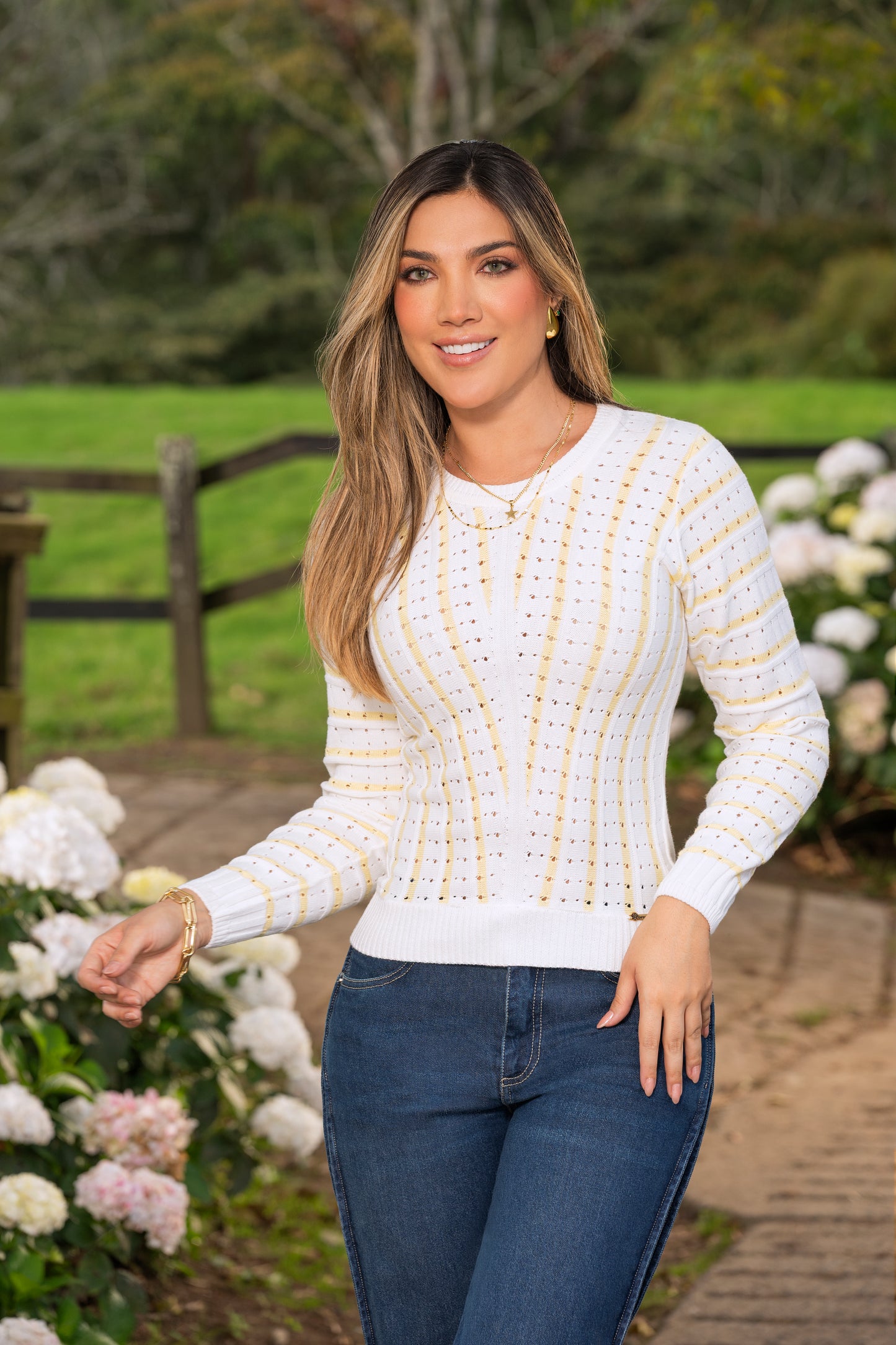 Sweater Blanco Rayas Amarillas Tejido Cotton Ref B-760