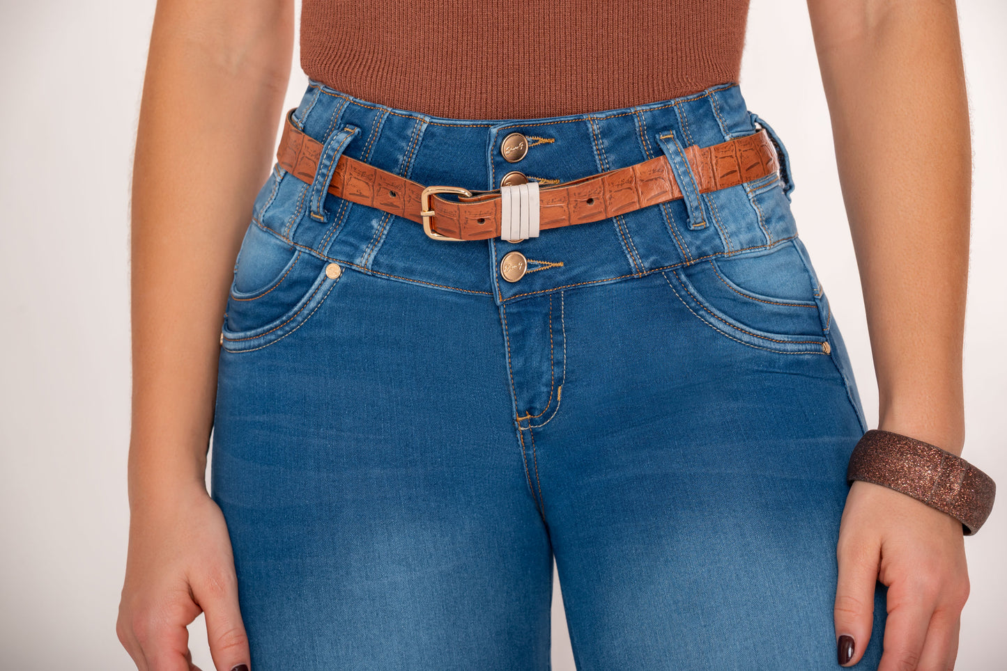 Jean Pretina Alta Control Abdomen - Bota Tubo Tobillero Ref 1676